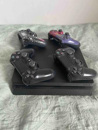 Sony Playstation 4 Slim