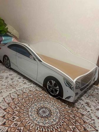 Продам кровать