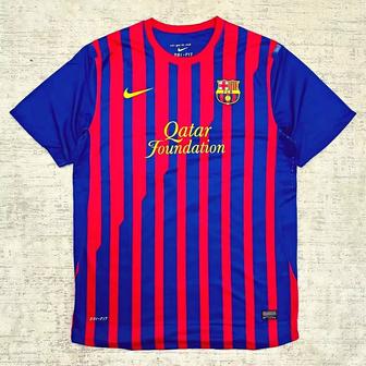 Продаётся футболка Barcelona Оригинал!!!