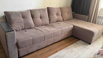 Угловой диван