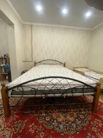 кровать двухместная