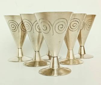 Рюмки серебро 875