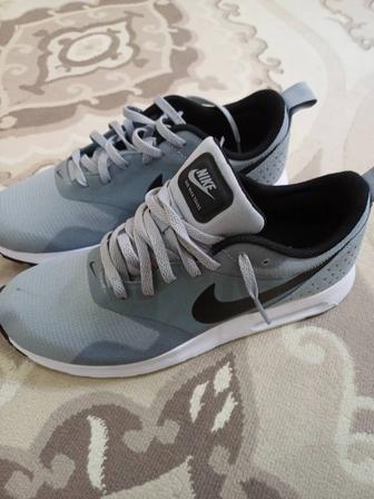 Nike кроссовки оригинал