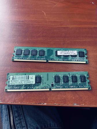 Оперативная память DDR 2 2ШТ
