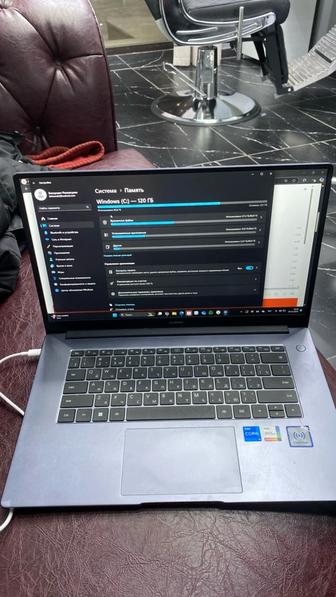 Продам Huawei Matebook 15