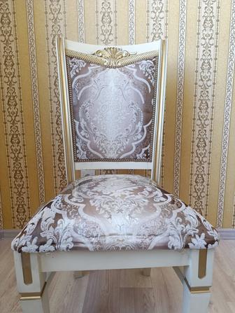 Стулья б/у жағдайы жақсы көп қолданылмаған