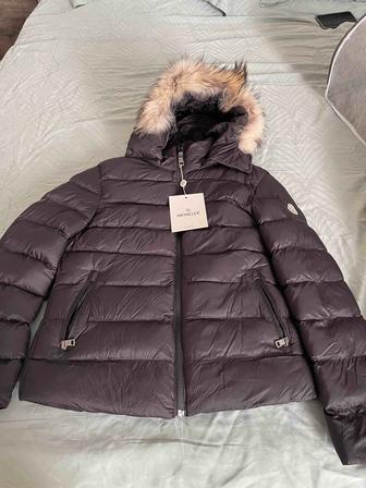 Продам пуховик