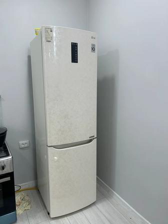 Продам холодильник не в рабочем состоянии