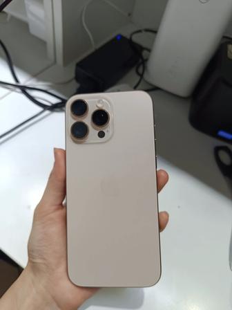 Б/у телефон