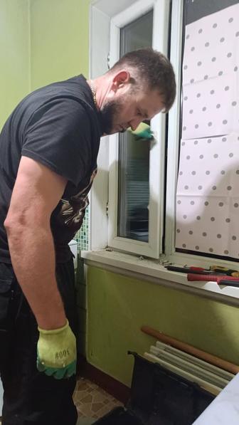 Замена уплотнителя окон дверей.