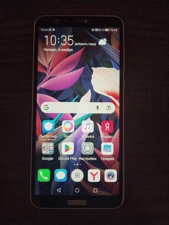 Смартфон Huawei P smart