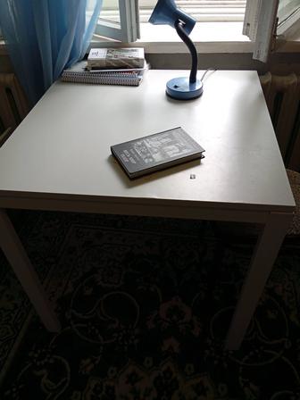 Продам стол Икеа