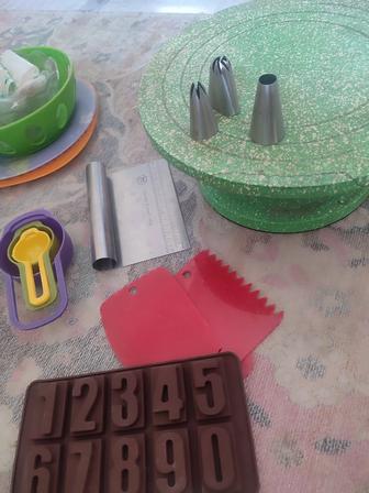 Крутилка для торта