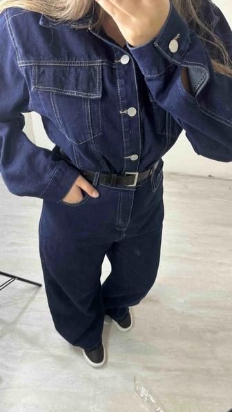 Джинсовый комбинезон