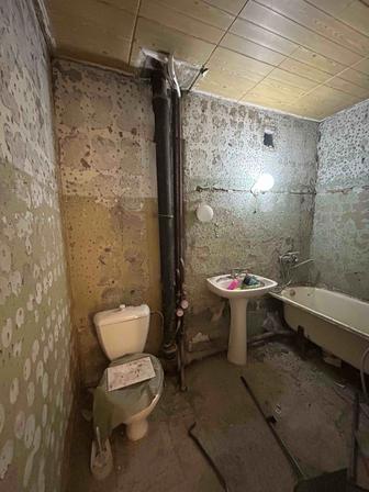 Заменить канализационные трубы и стояк