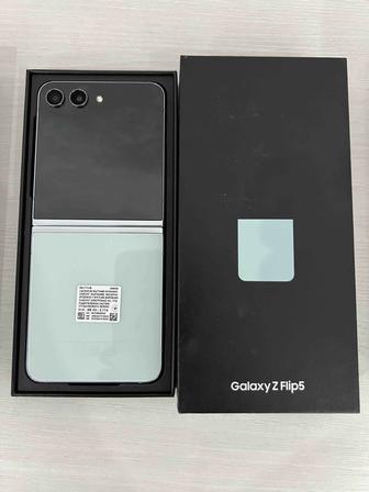Samsung Galaxy Z Flip5