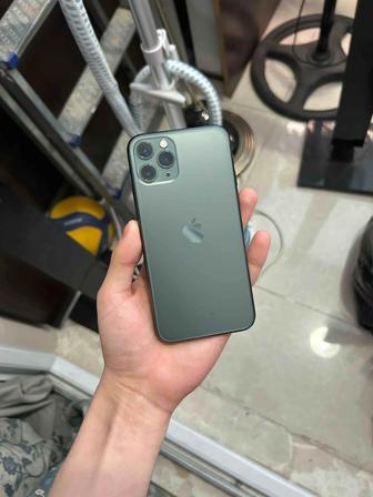 Продам айфон 11 про