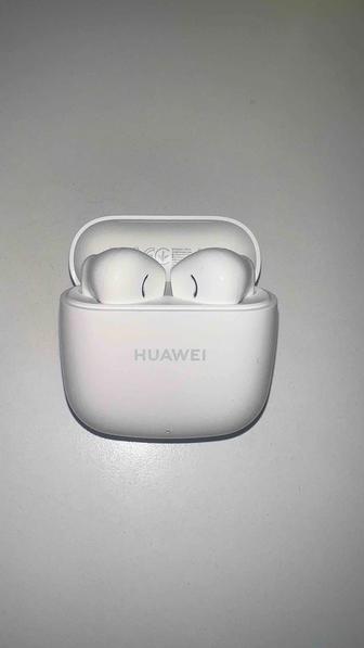 Продам наушники Huawei Freebuds SE2