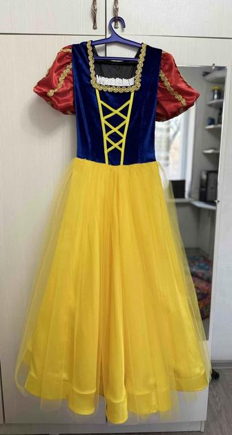 Платье Белоснежка