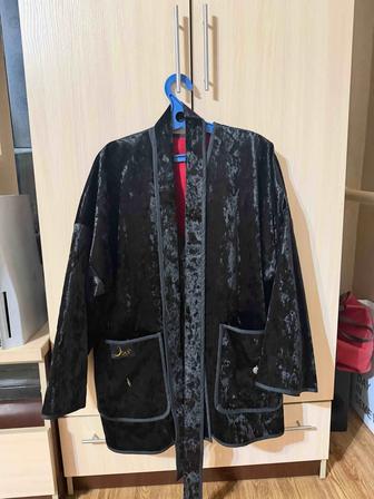 Этно пиджак, в современном стиле