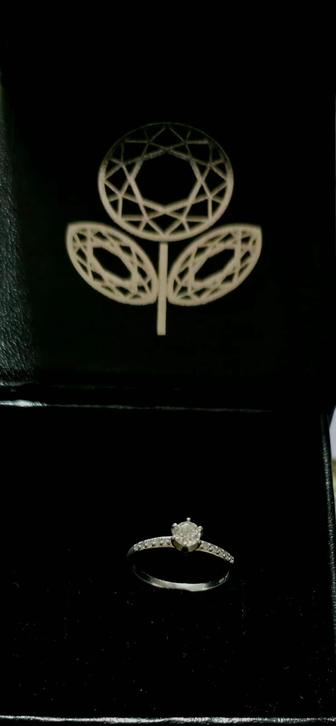 Продам кольцо