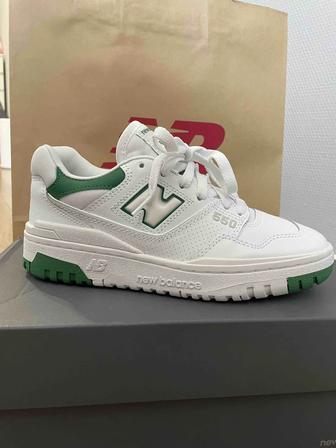 Продам кроссовки New balance 550