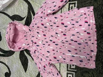 Продам комбинезон для девочки