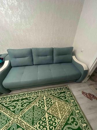 Продам 2 дивана одинаковых
