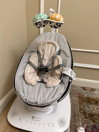 4moms mamaRoo детская качалка (baby swing) для новорождённых