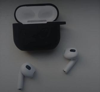 AirPods UT3