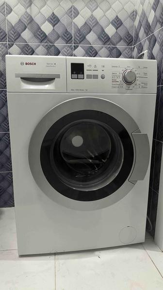 Продается стиральная машина Bosch Serie 4 SpeedPerfect