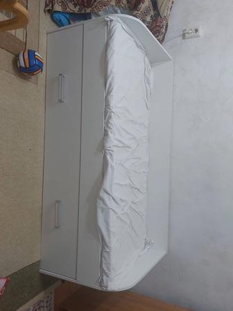 Кровать подростковая