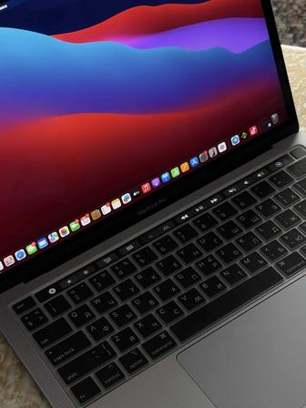 MacBook Pro 13 M2, 2022