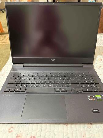 Ноутбук HP Victus 16.1 / 16 Гб / SSD 512 гб