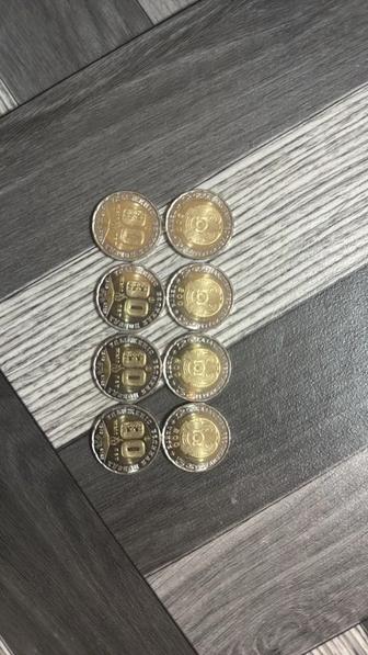 Продам монеты 200 тг 80 лет