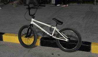 Продам велосипед BMX Atomnitro.До 13 лет.