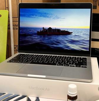 MacBook Air M2 8/512 silver