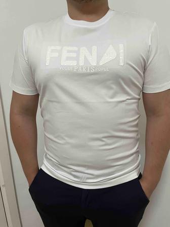Мужские футболки FENDI