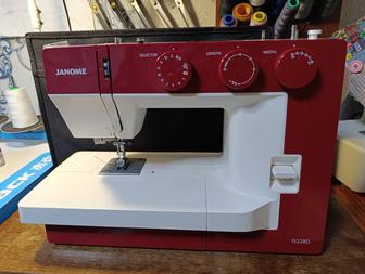 Швейная машинка Janome 1522 RD