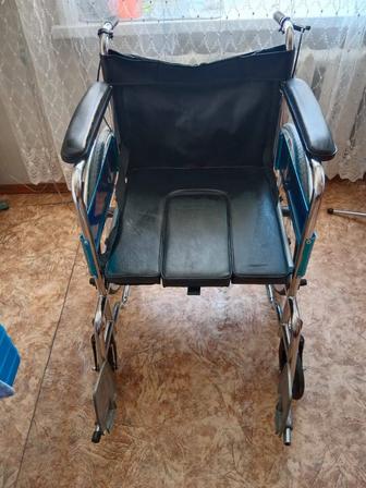 Продам инвалидное кресло