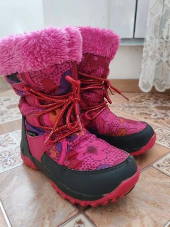 Продам детские сапожки