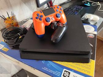 Продам PlayStation 4, 1Tb