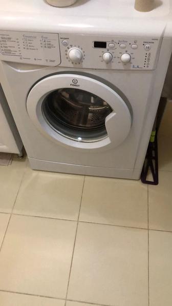Продам стиральную машину