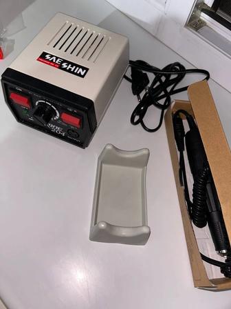 Продам Аппарат для маникюра Strong 204