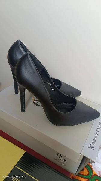 Туфли черный 39 р
