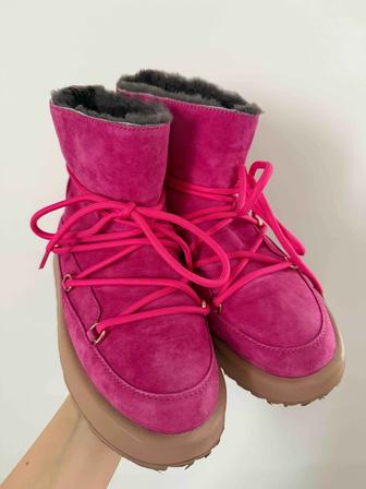 Продам ярко-розовые зимние сапоги бренда Mascotte, под Moonboots