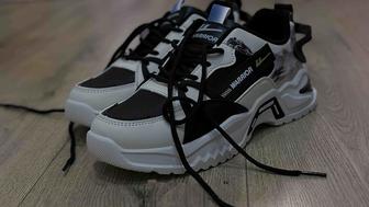 Кроссовки warrior