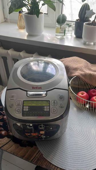 Продам мультиварку -комбайн Tefal, в рабочем состоянии, недорого