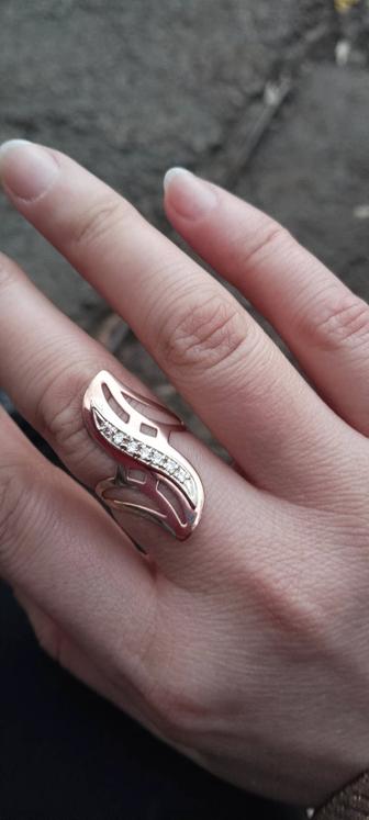 Золотое кольцо 18 5, 19 размер Россия