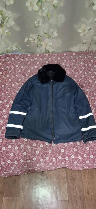 Куртка зимняя размер примерно 54